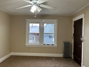 300 Roesch Ave, Unit #6 in Buffalo, NY - Building Photo - Building Photo