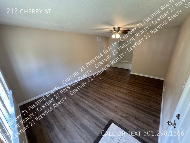212 Cherry St in Jacksonville, AR - Building Photo - Building Photo