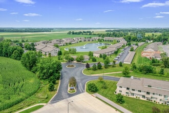 Waterford Heights in De Pere, WI - Foto de edificio - Building Photo