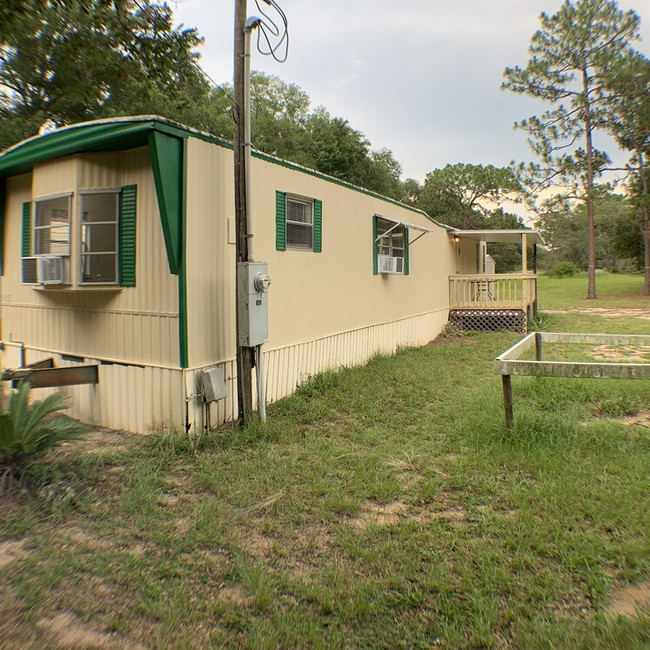 4915 E Hunt Ct in Inverness, FL - Building Photo - Building Photo