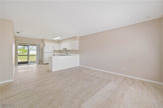 524 SE 24th Ave in Cape Coral, FL - Building Photo - Building Photo