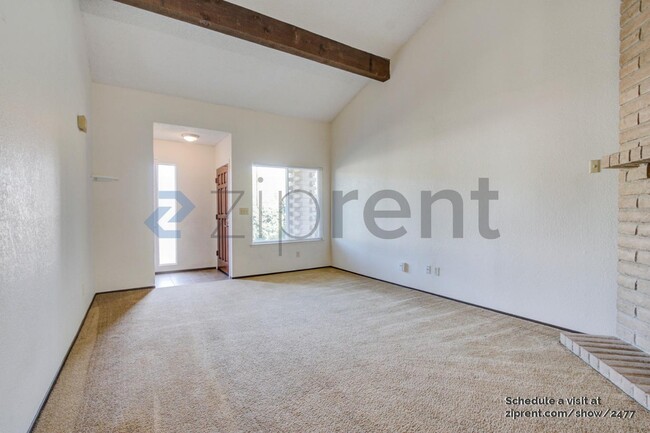 9130 Nasreen Dr in Sacramento, CA - Building Photo - Building Photo