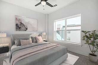 2500 Longview St in Austin, TX - Building Photo - Building Photo