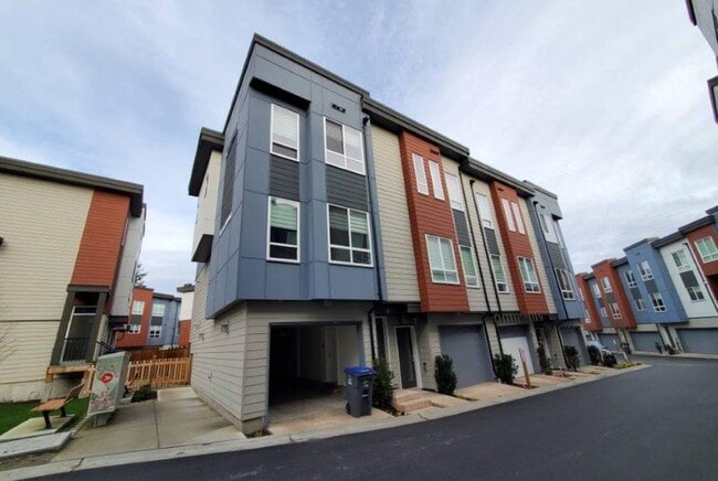 property at 1670-1160 160 St