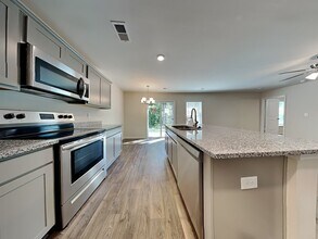 310 Flushing Bay Ct in Lexington, SC - Building Photo - Building Photo