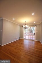 102 Yeonas Dr SE in Vienna, VA - Building Photo - Building Photo