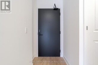 2343 Khalsa Gate in Oakville, ON - Building Photo - Building Photo