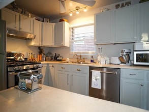 320 Ingram Rd in Cincinnati, OH - Building Photo - Building Photo