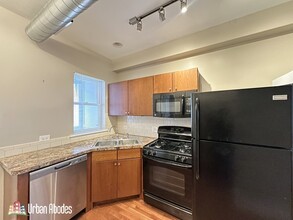 674 N Orleans St, Unit G08C in Chicago, IL - Building Photo - Building Photo