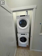 400 Belmont St SW in Calgary, AB - Building Photo - Building Photo