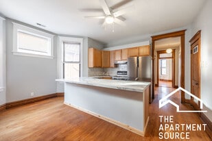 2519 S Millard Ave, Unit 1 in Chicago, IL - Building Photo