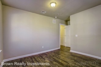 2325 NW 12th St in Oklahoma City, OK - Building Photo - Building Photo