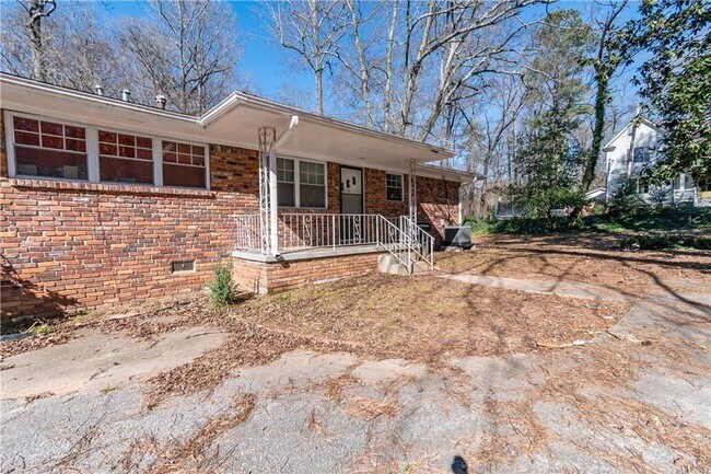 207 Buchanan Terrace in Decatur, GA - Building Photo - Building Photo