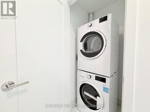 9763 Markham Rd in Markham, ON - Building Photo - Building Photo