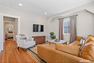 62 Glenwood Ave in Stratford, CT - Building Photo - Building Photo