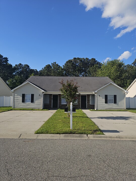 1798-1800 Barberry Dr in Conway, SC - Building Photo