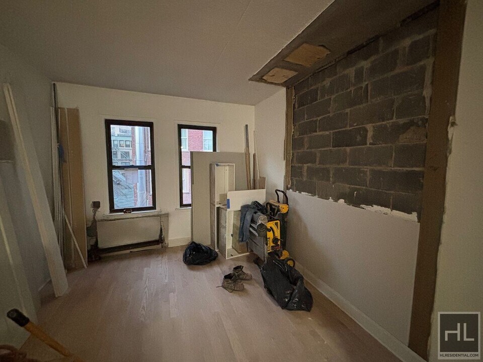 WEST 22 STREET in New York, NY - Building Photo