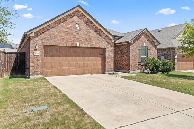 1221 Backcountry Dr in Leander, TX - Building Photo - Building Photo