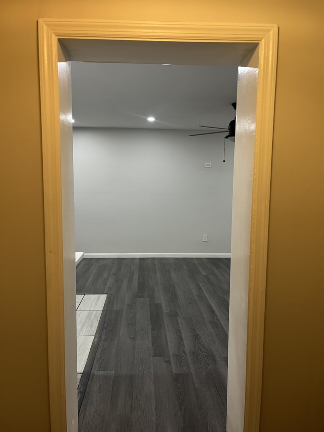 1418 67th Ave, Unit 1R in Philadelphia, PA - Foto de edificio - Building Photo