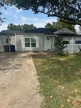 2747 Poinsettia Dr in Dallas, TX - Foto de edificio - Building Photo