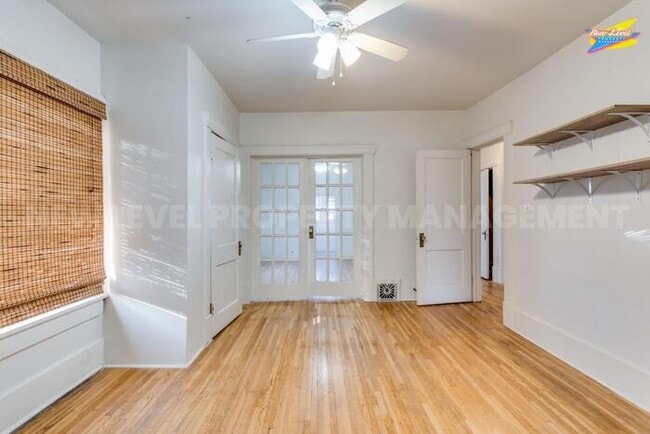 339 N Holyoke Pl in Wichita, KS - Building Photo - Building Photo