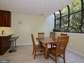 11019 Thrush Ridge Rd in Reston, VA - Building Photo - Building Photo