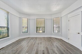 2142 Park St in Jacksonville, FL - Building Photo - Building Photo