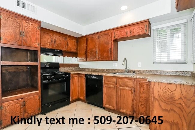 property at 1162 W El Camino Ave