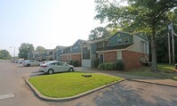 Willow Creek Apartment Homes photo'