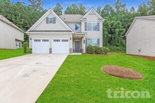 91 Limerick Wy in Dallas, GA - Building Photo