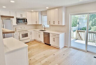 36 Taylor Dr in York, PA - Building Photo - Building Photo