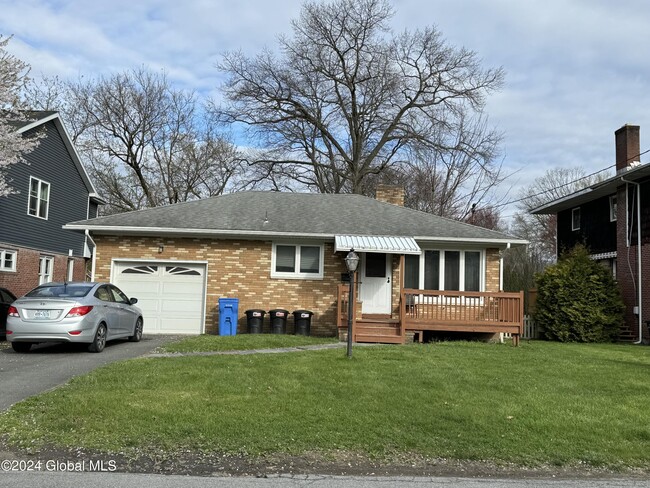 property at 92 Daytona Ave