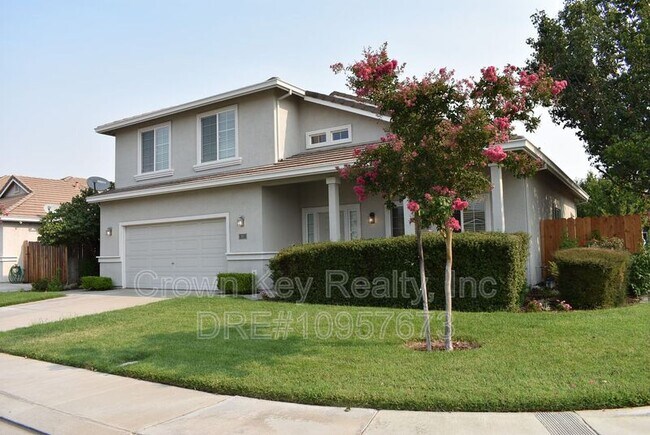 767 Bishop St in Manteca, CA - Building Photo - Building Photo