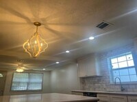 743 Yorkshire St photo'