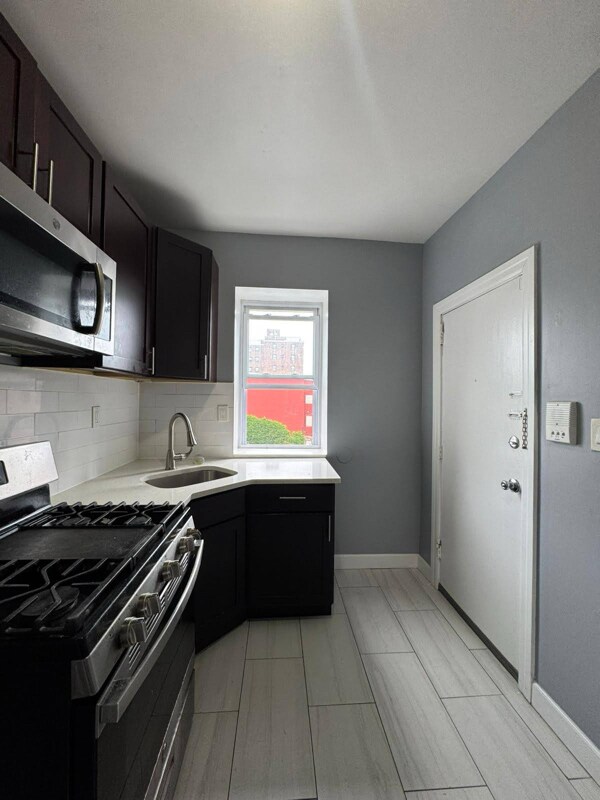 153 Ave E in Bayonne, NJ - Building Photo - Building Photo