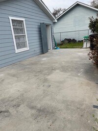 1403 Fairbanks St photo'