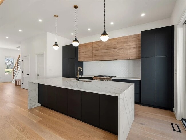 114 Church St in Waltham, MA - Building Photo - Building Photo