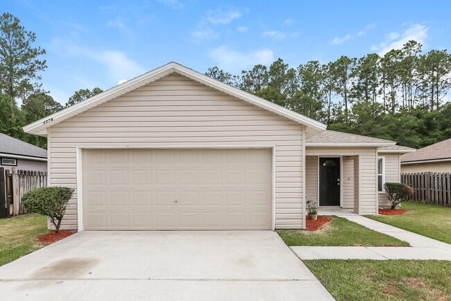 property at 5736 Birds Nest Ln