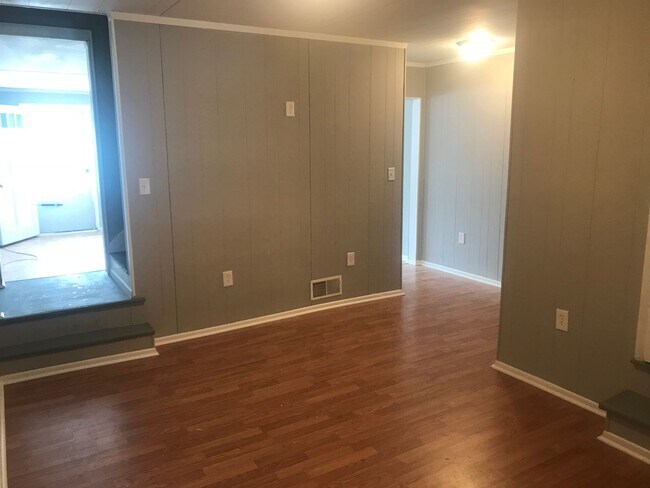 37 S Front St in York Haven, PA - Building Photo - Building Photo