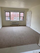 431 E Broadway-Unit -431 in Long Beach, NY - Building Photo - Building Photo