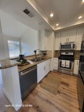 91 Whippoorwill Ln in Aliso Viejo, CA - Foto de edificio - Building Photo