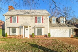 2464 Green Glen Dr in Memphis, TN - Building Photo