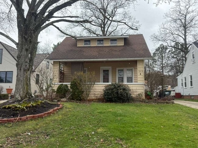 1612 Parker Dr in Mayfield Heights, OH - Building Photo - Building Photo