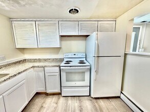 180 Laurel St in Broomfield, CO - Building Photo - Building Photo