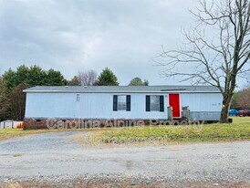 3822 Towery Rd in Shelby, NC - Building Photo