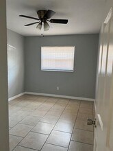 817 Bentley St in Orlando, FL - Building Photo - Building Photo