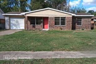 343 E Delz Dr in Houston, TX - Building Photo