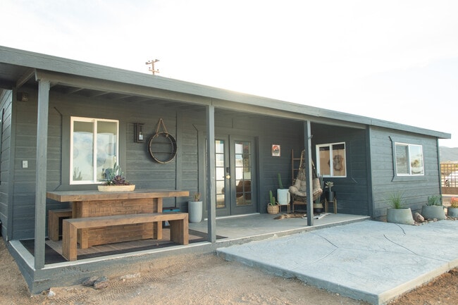 property at 2088 Acoma Trl
