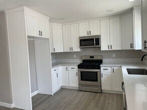 716 Mayberry Ave in Hemet, CA - Building Photo - Building Photo