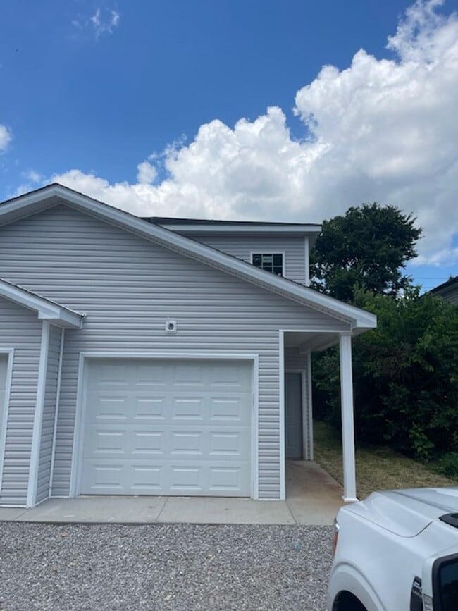 property at 5317 Nashville Rd
